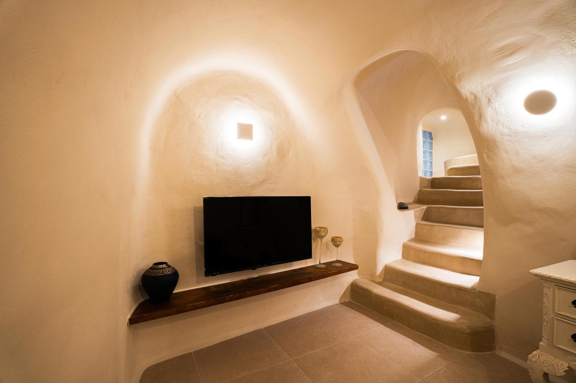 Approxi Cave: 2-Bedroom Retreat Éxo Goniá Buitenkant foto